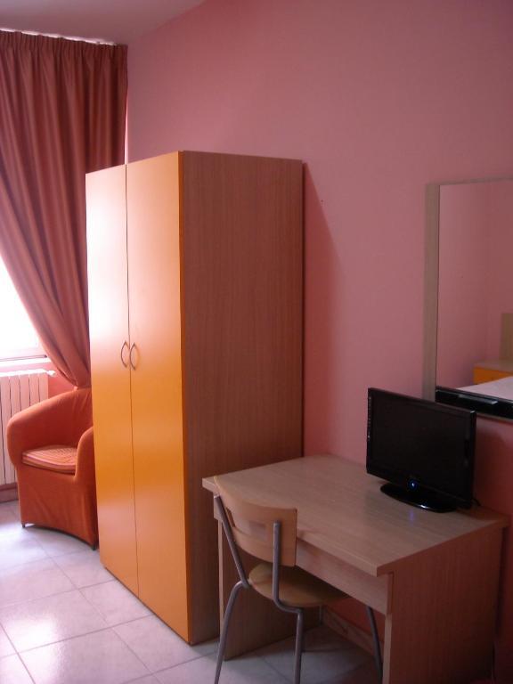 Hotel New Baby Caserta Ruang foto